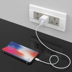 Cable de Datos y Carga Rapida 12w APOKIN USB 2.4 a Lightning 2m - Imagen 2